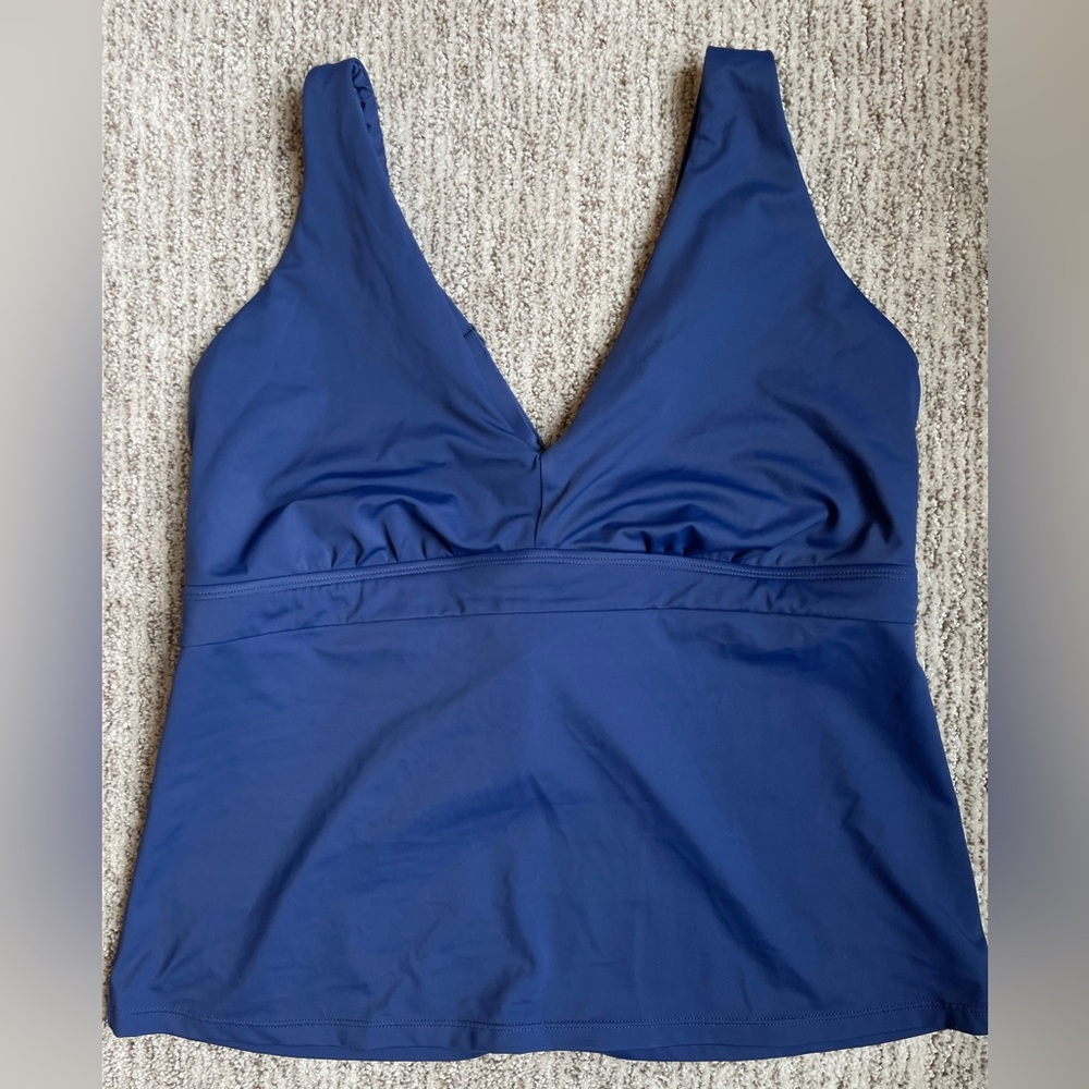 Title Nine Navy Blue V-Neck Tankini Top